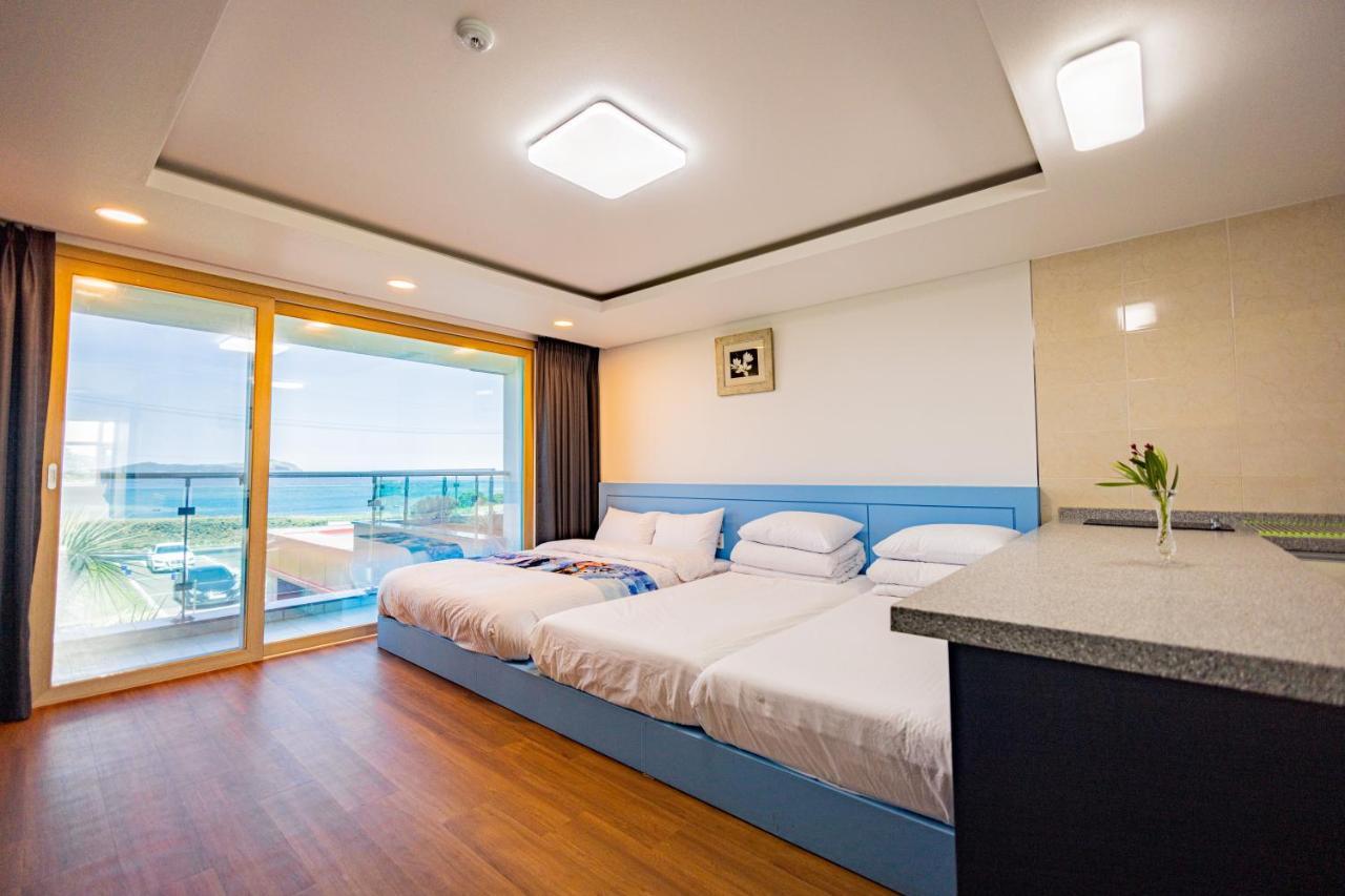 Jeju Arumdaun Resort Sihung-ni Exterior photo