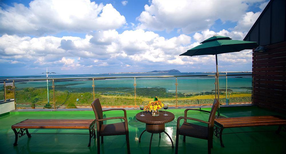 Jeju Arumdaun Resort Sihung-ni Exterior photo
