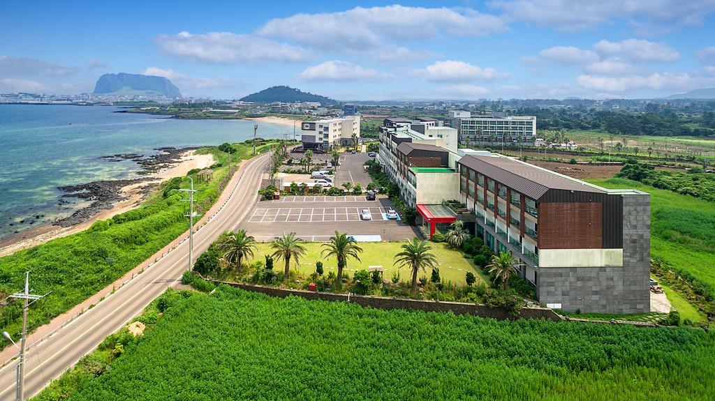 Jeju Arumdaun Resort Sihung-ni Exterior photo